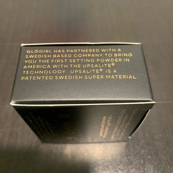 GLOGIRLCOSMETICS: EVOLVE - 03 Tan Dark Setting Powder - Picture 9 of 11